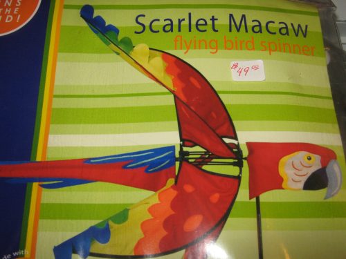 Scarlet Macaw Spinner